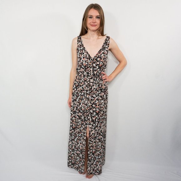 White House Black Market Dresses & Skirts - WHITE HOUSE BLACK MARKET Floral V-neck Maxi Dress